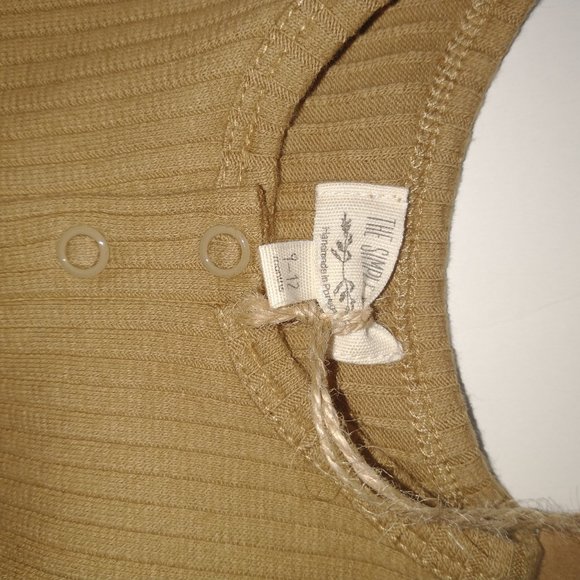 The Simple Folk Ribbed Top - Picture 3 of 3